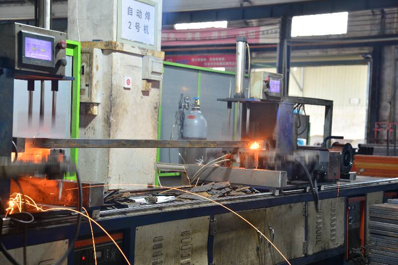 佛山貨架廠車間